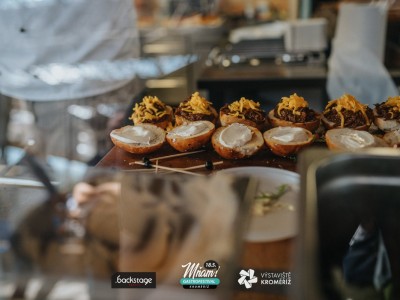 60767354_1847758925324343_1037768230195691520_o