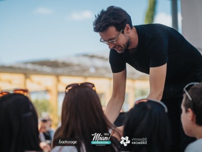 60926412_1847783128655256_4358844136980217856_o